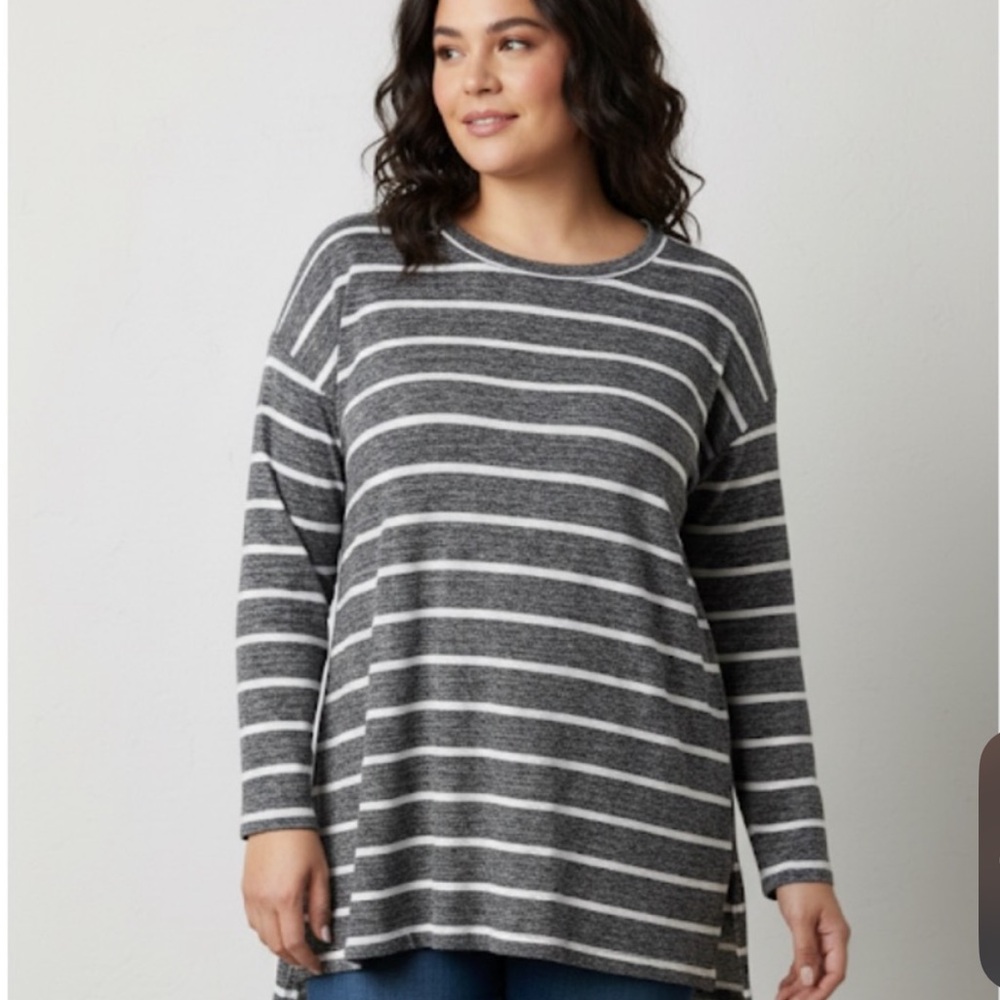 JODIFL Charcoal and White Striped Long Sleeve Top